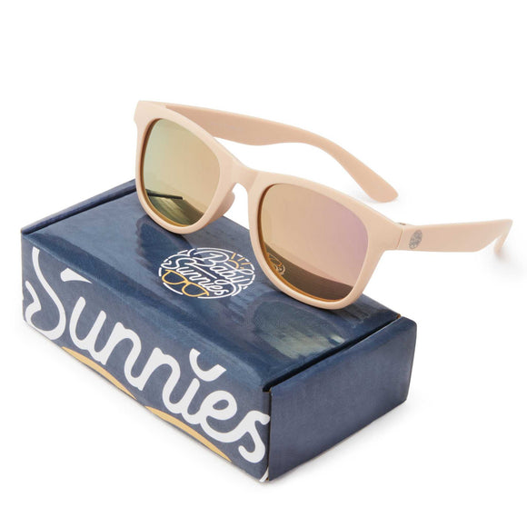 Peach flexible polarized kids sunglasses for ages 3-8, featuring UV400 protection and eco-friendly design, displayed on a branded box.